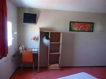Greet Hotel Nice Aeroport Promenade Des Anglais 2*,  France