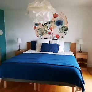 https://le-jardin-de-moun.hotels-rhonealpes.com