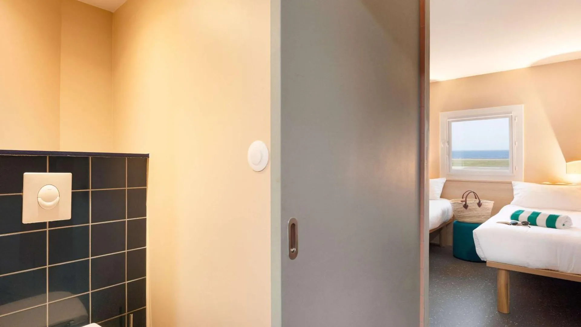 Greet Hotel Nice Aeroport Promenade Des Anglais 2*,  Frankreich